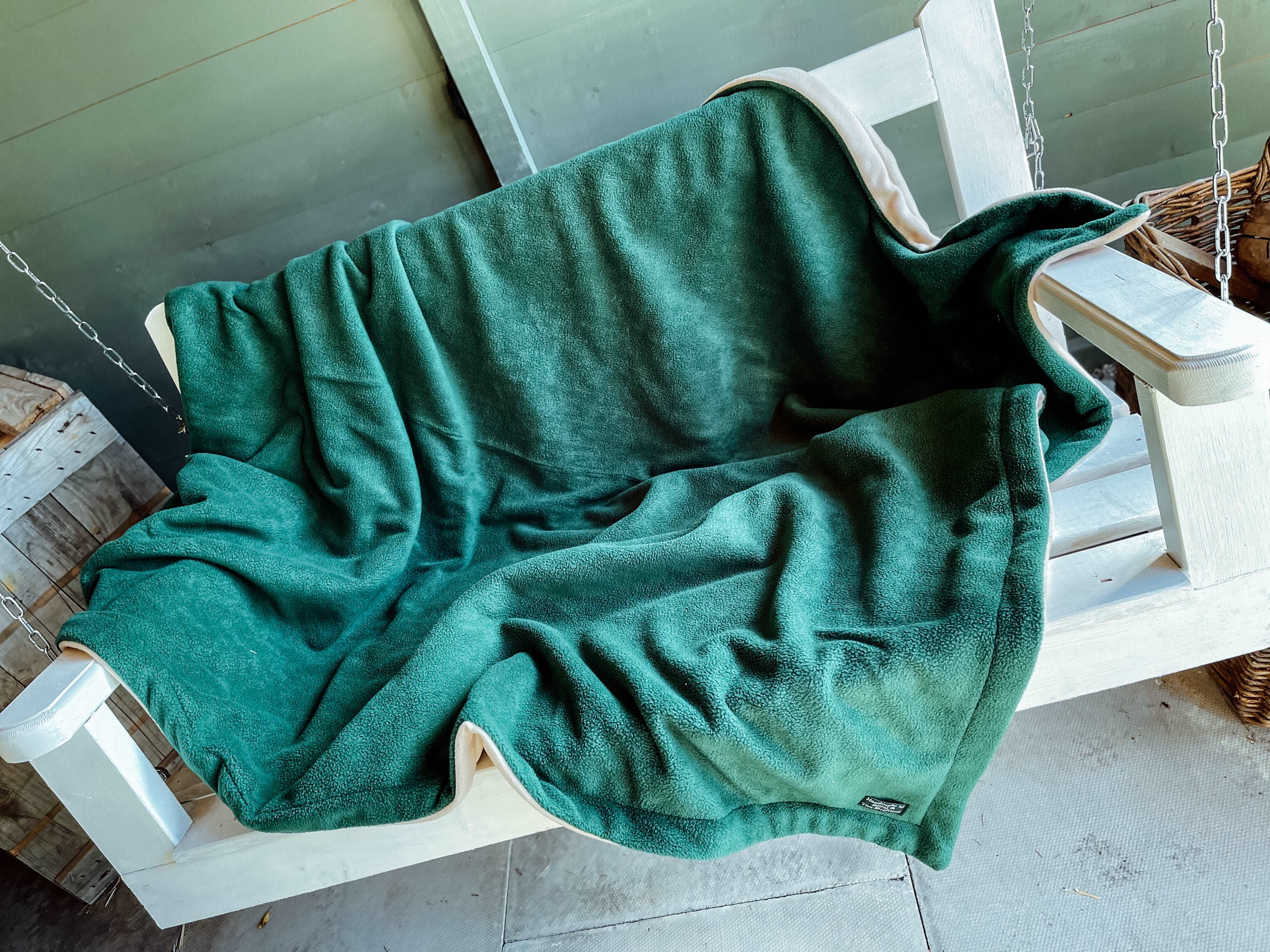 Giant fleece blanket best sale